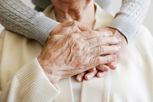 Familiari con accompagnamento, E.BI.PRO. integra l'indennità dell'INPS